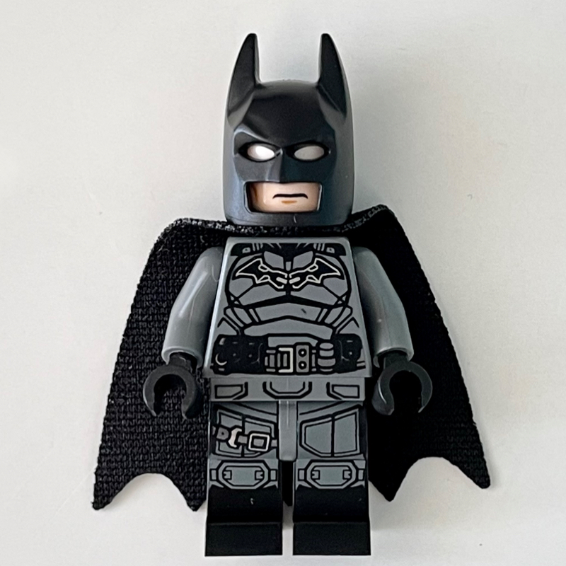 Batman - Dark Bluish Gray Suit, Black Belt, Black Hands, Spongy Cape with 1 Hole, Black Boots